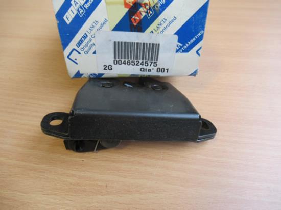 46524575 Slotbehuizing achterklep linkerzijde