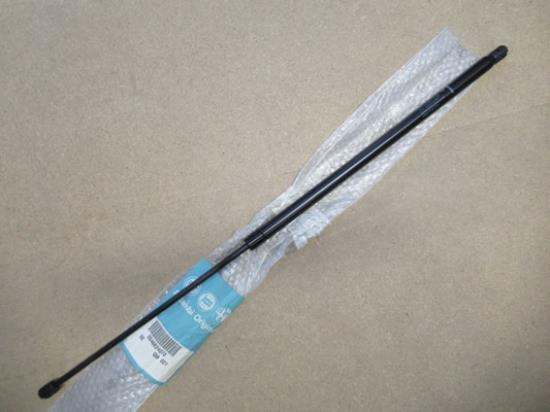 46824070 Gasveer achterklep 870mm