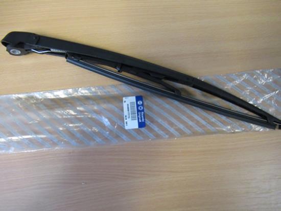 46817773 Ruitenwisser achterzijde voertuig