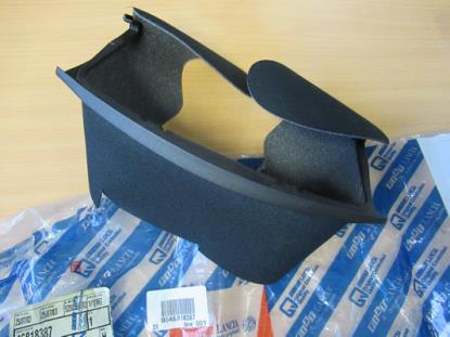 46818387 Sierstuk stuurkap