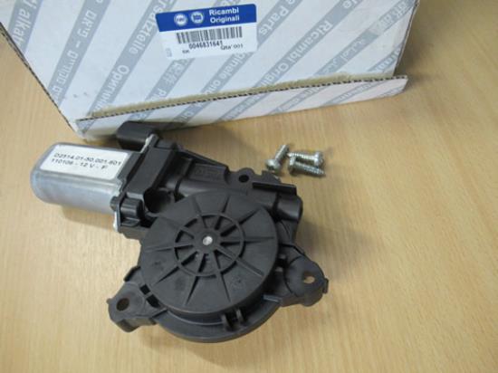 46831641 Motor raammechaniek rechterzijde