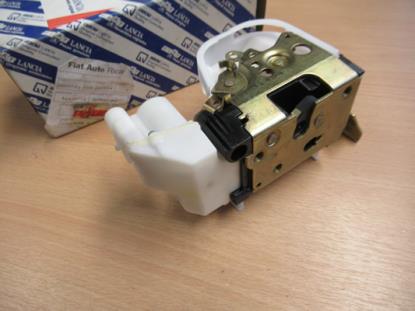 46415712 Slot deur rechter voorzijde