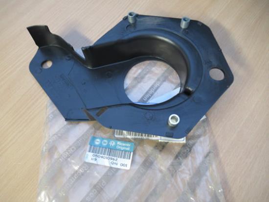 504010962 Kap distributie onder 2.8 JTD