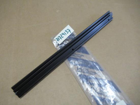 71729137 Geleider open dak rechterzijde