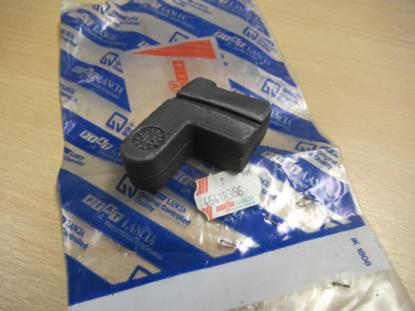 46418366 Buffer luchtinlaat voorzijde