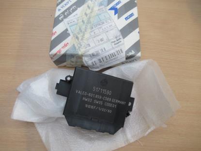 51711590 ECU parkeersensoren