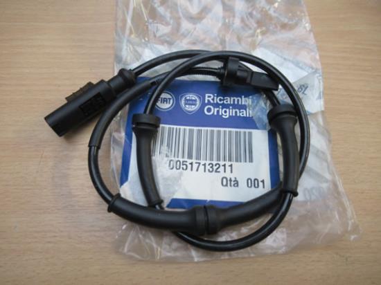 51713211 ABS sensor achterzijde