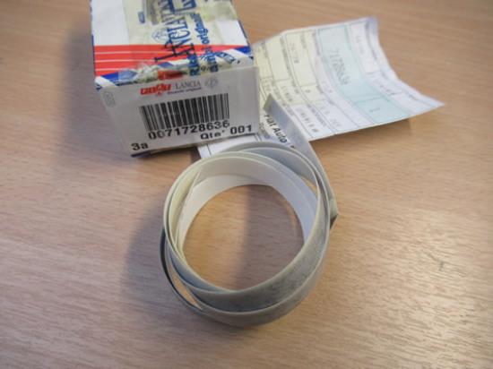 71728636 Sticker rechterzijde