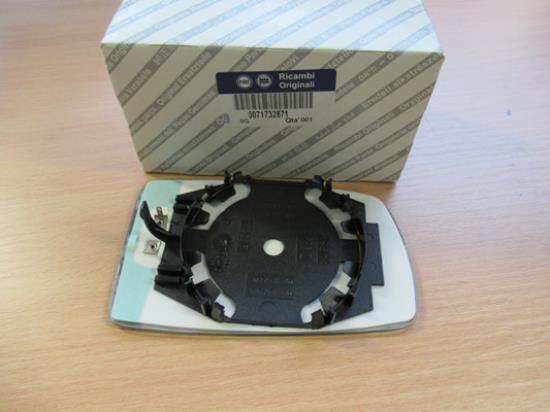 71732871 Spiegelglas linkerzijde