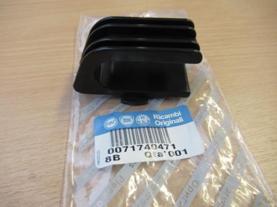 71740471 Veertje voorstoelen