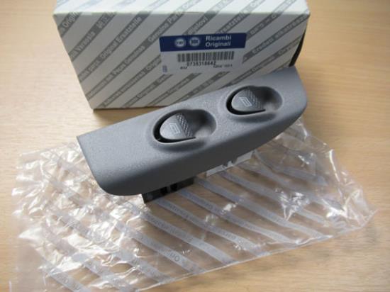 735318642 Raamschakelaar linker voorzijde