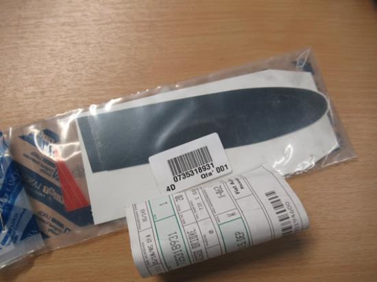 735318931 Sierlijst sticker rechterzijde