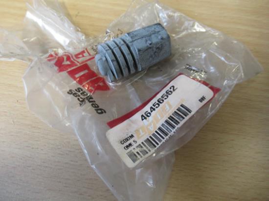 46456562 Afstelrubber motorkap