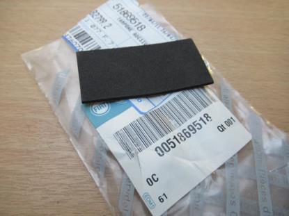 51869518 Rubber paravan