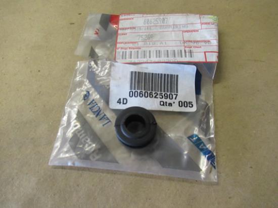 60625907 Rubber portierruit