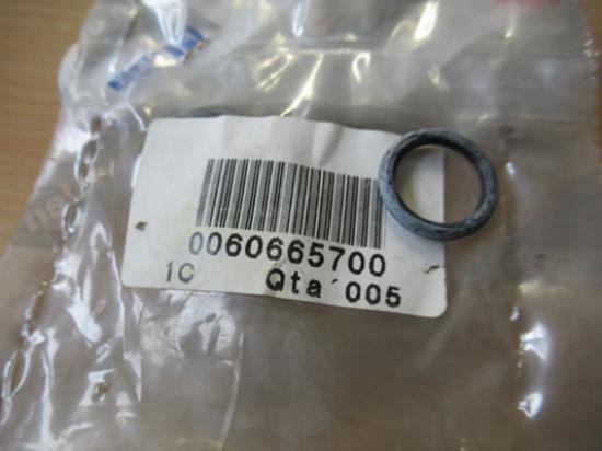 60665700 Keerring