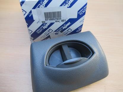 710557633 Asbak middenconsole