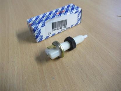 46785168 Remlichtschakelaar M12x1.5