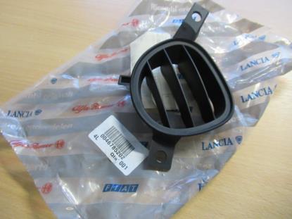 46785202 Rooster voorbumper linkerzijde