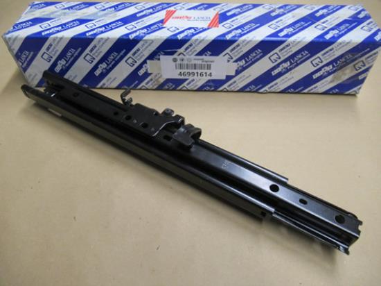 46991614 Stoelgeleiding voorzijde