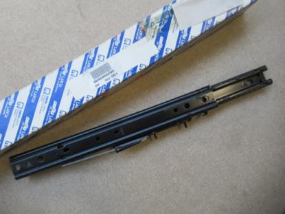 46994299 Stoelgeleiding linker voorzijde