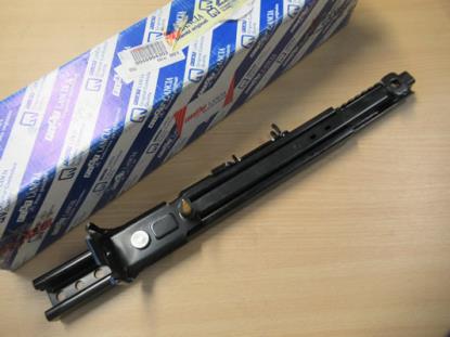 46994303 Stoelgeleiding rechter voorzijde