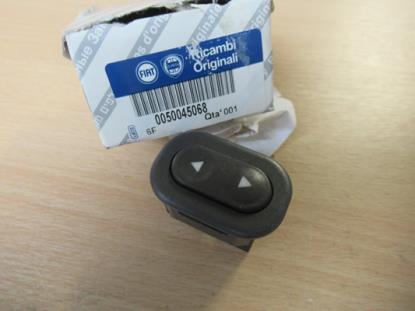 50045068 Schakelaar stoel voorzijde