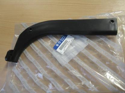 182028780 Beugel rechterzijde tapijt