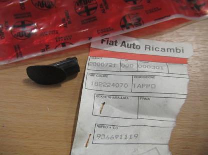 182224070 Plug deur linkerzijde