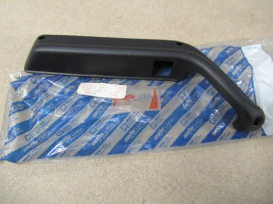 182226480 Armsteun rechter voorzijde