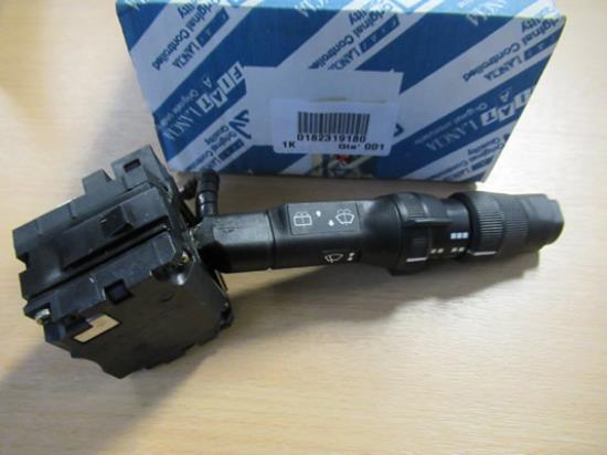 182319180 Stuurschakelaar ruitenwisser