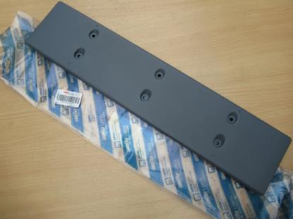 735255897 Kentekenplaathouder L:530mm