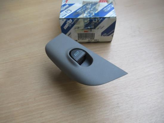 735271366 Raamschakelaar linkerzijde