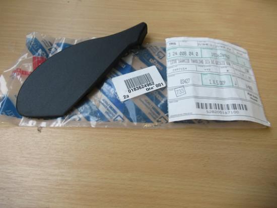 183624962 Hevel stoel voorzijde