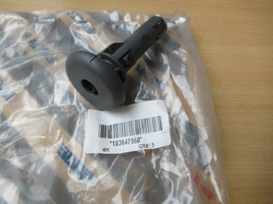 183647960 Bus stoel voorzijde