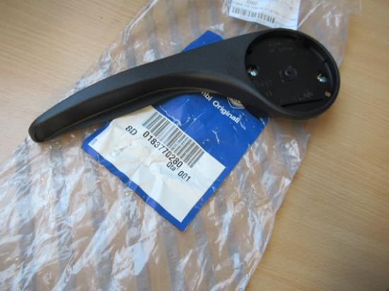 183770280 Hevel stoel linker voorzijde