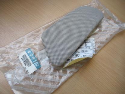 184423561 Afdekkap stoel rechter voorzijde