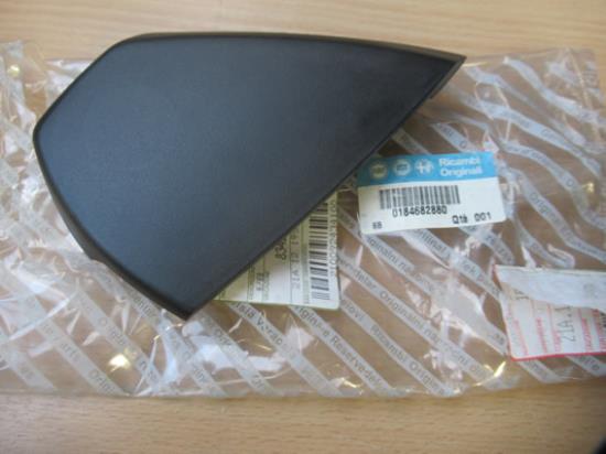 184682880 Afdekkap stoel linker voorzijde