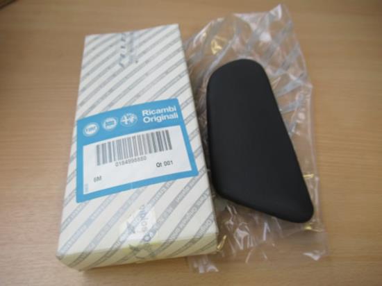 184998880 Afdekkap stoel rechter voorzijde