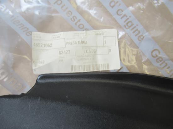 46521062 Luchtgeleider