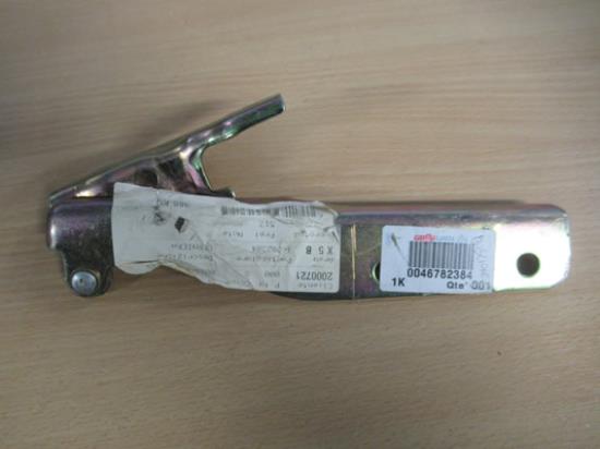 46782384 Scharnier motorkap linkerzijde