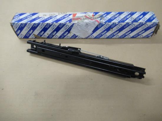 46991826 Passagiersstoel geleiding