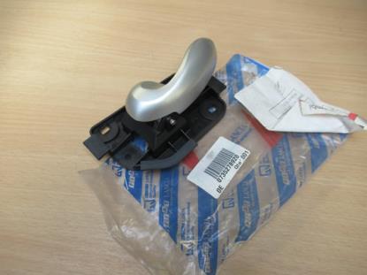 735278920 Deurgreep linker voorzijde