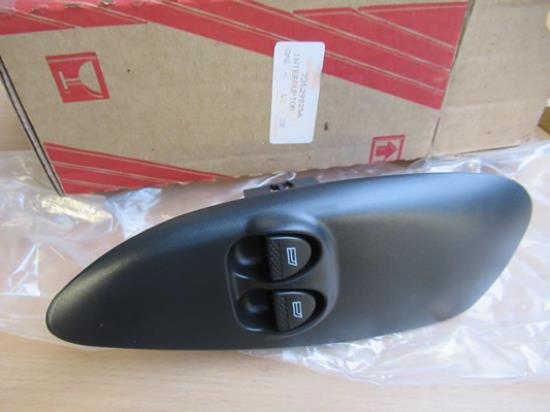 735290256 Raamschakelaar linkerzijde