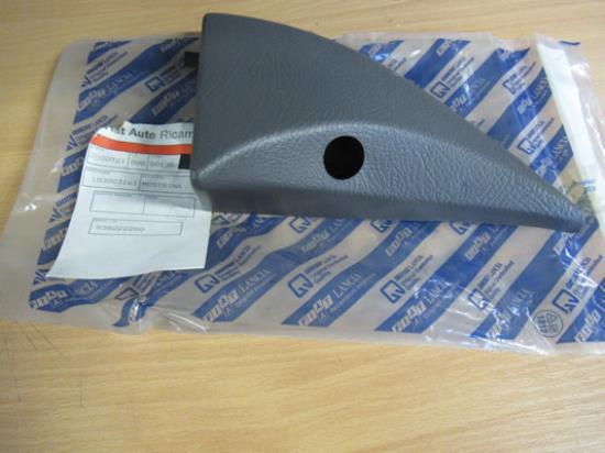 183003161 Sierstuk buitenspiegel rechterzijde