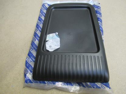 183379560 Sierstuk stoel voorzijde