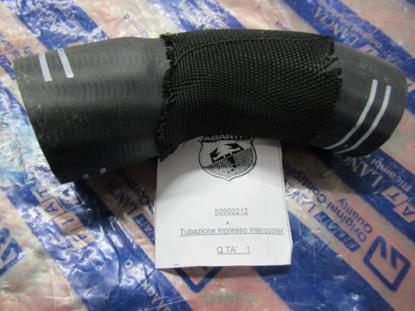 50902212 Slang tussen turbo en warmtewisselaar