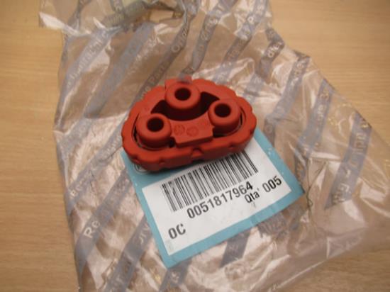 51817964 Uitlaat ophangrubber