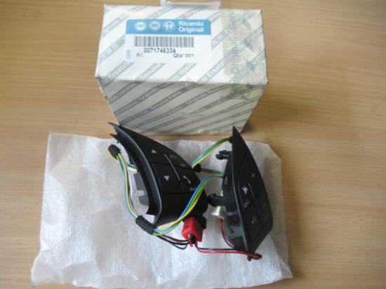 71746334 Stuurwielbediening 8 functies