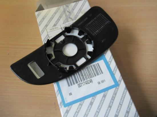 71748249 Buitenspiegelglas rechterzijde